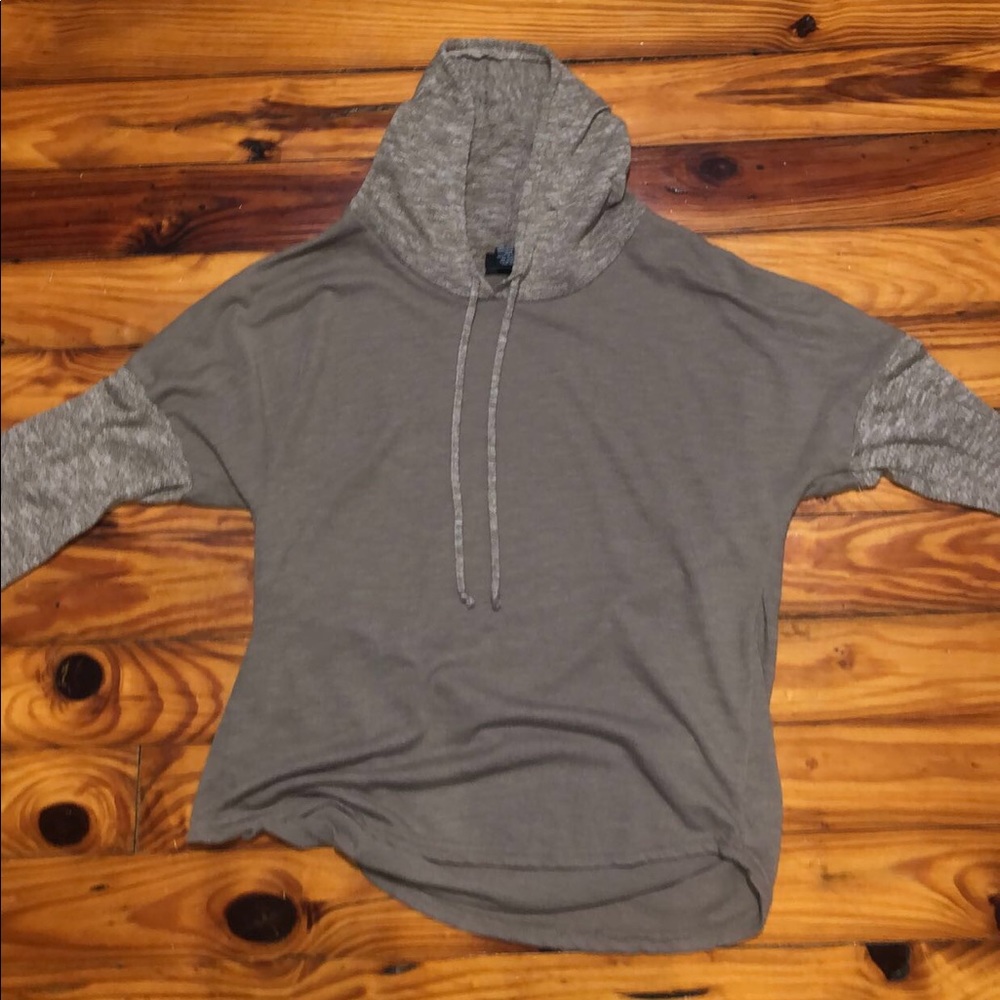 Rue 21 shirt with hoodie